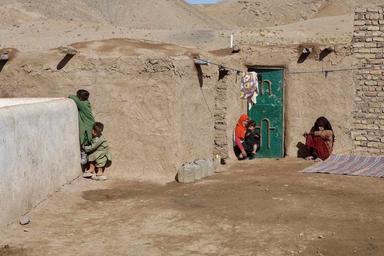 <p>WFP warns of growing hunger in Afghanistan as aid cuts leave millions without food <b> </b></p>