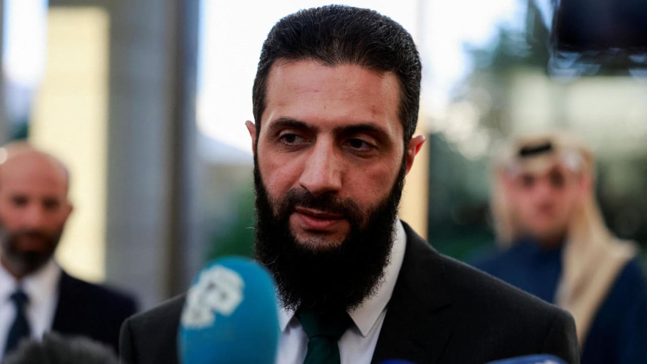 <p><b>Al-Juloniy Suriyaning yangi prezidenti deb e’lon qilindi</b></p>