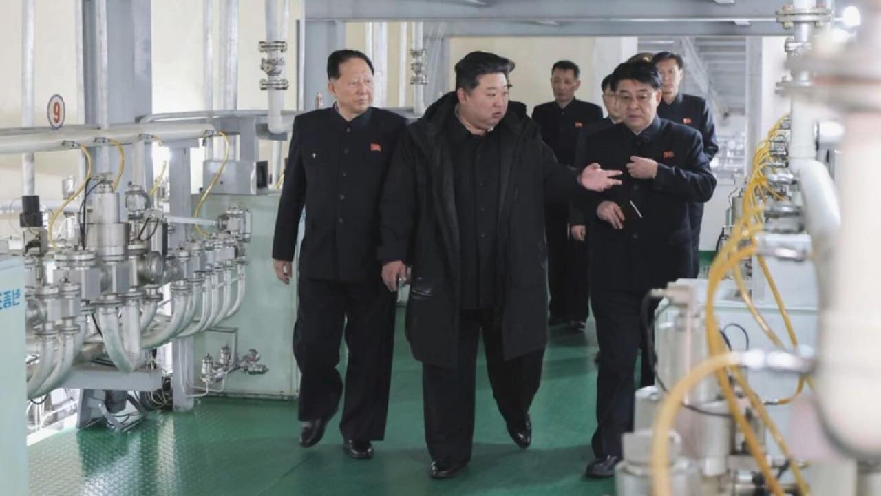 Kim Chen In yadroviy materiallar ishlab chiqarishni oshirishni buyurdi