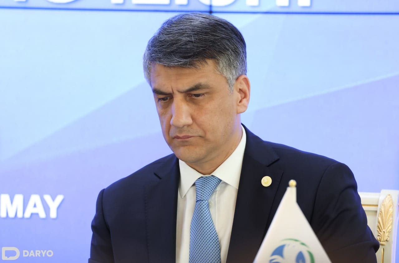 <p><b>Alisher Qodirov uni haqorat qilayotganlarni javobgarlikka tortmoqchi</b></p>