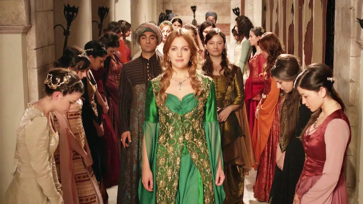 Kelin va qaynota ortasidagi jinsiy aloqa Maskalarda jinsiy aloqa