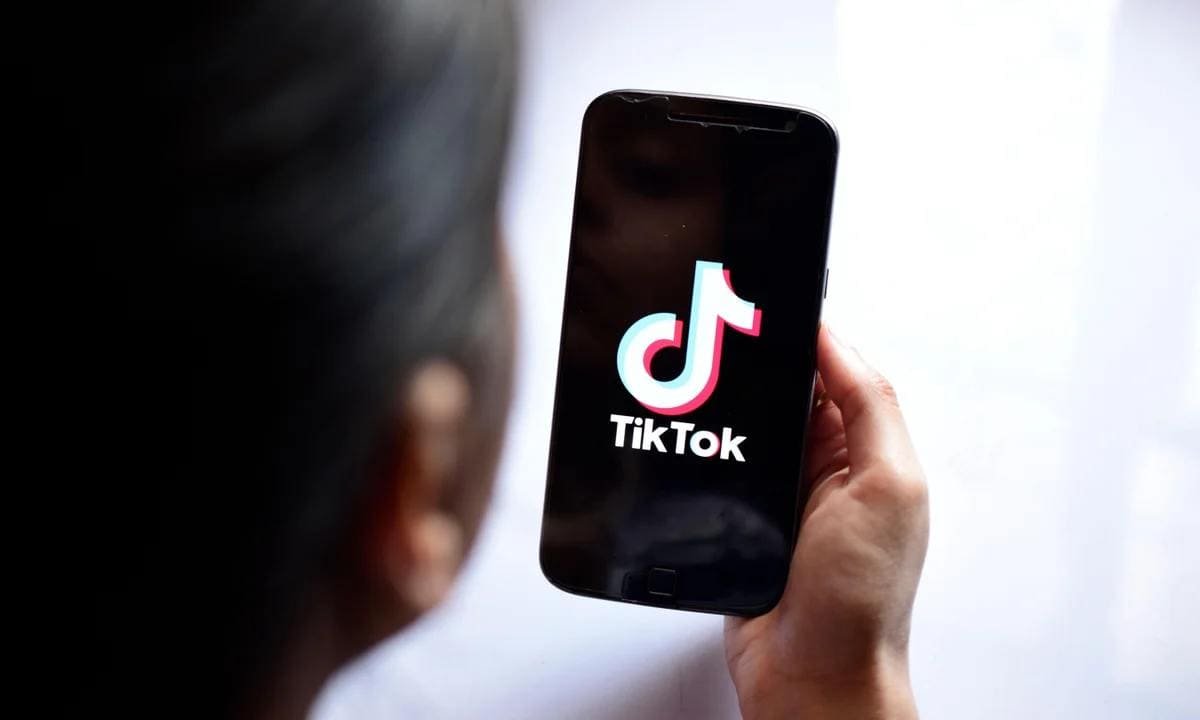 <p><b>Pokistonda ota TikTok&lsquo;ka video joylagan qizini otib o&lsquo;ldirdi&nbsp;</b></p>