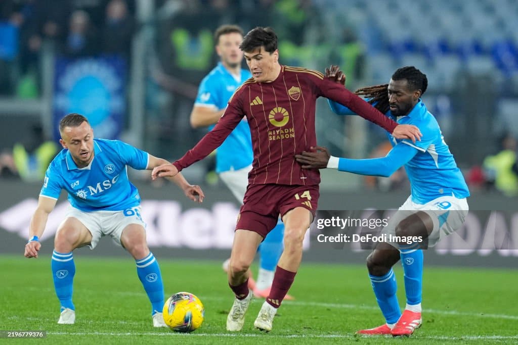 <p><b>&ldquo;Roma&rdquo; &mdash; &ldquo;Napoli&rdquo; bahsida Shomurodov qanday baholandi? (video)</b></p>