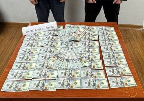 <p><strong>Toshkentda 20 ming dollarga fuqaroni AQSHga yuborishni vaʼda qilgan shaxs ushlandi</strong></p>