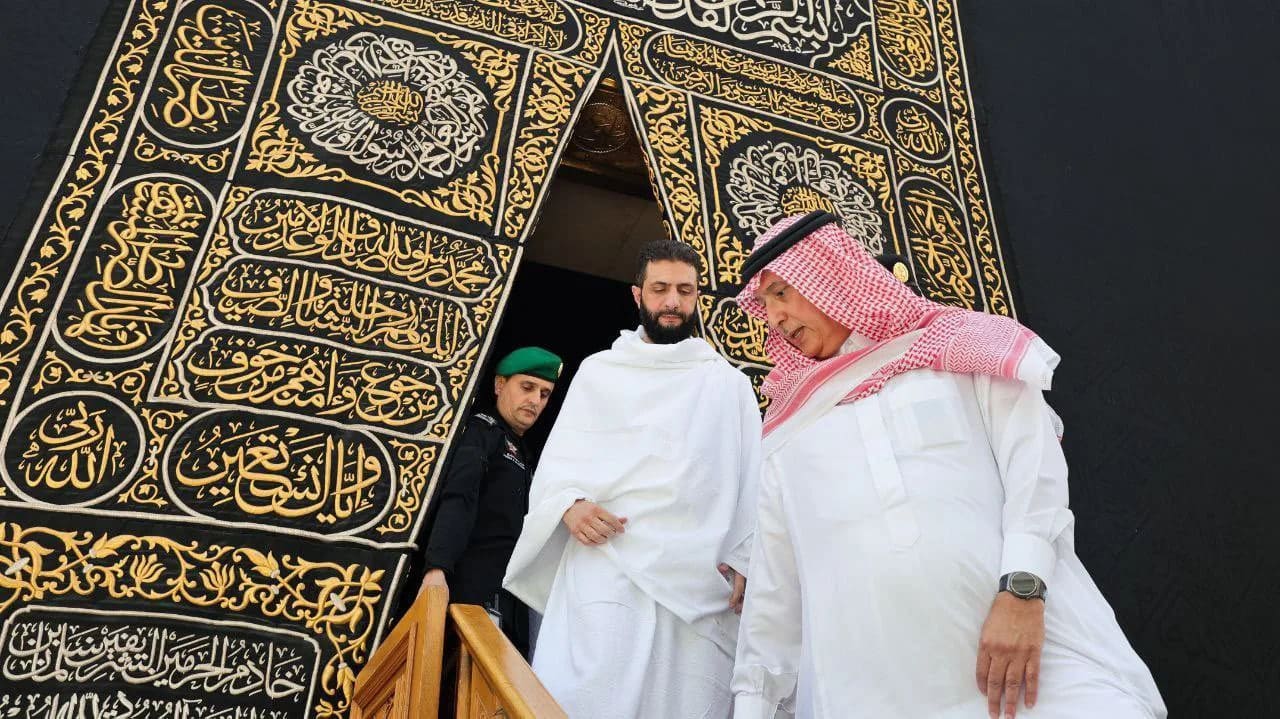 <p><b>Suriya prezidenti Umra ziyoratini ado etdi (video)&nbsp;</b></p>