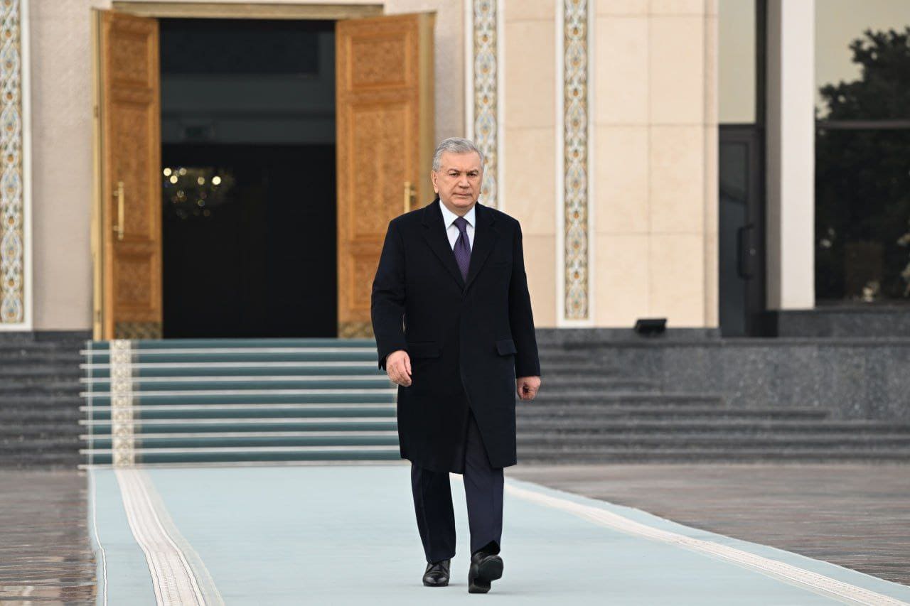 <p><b>O&lsquo;zbekiston prezidenti Malayziyaga jo&lsquo;nab ketdi</b></p>