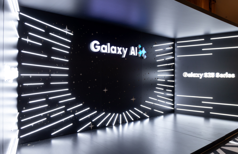 <p><b>Samsung Electronics kompaniyasi yangi Galaxy flagmanlarining taqdimotini o‘tkazdi</b></p>