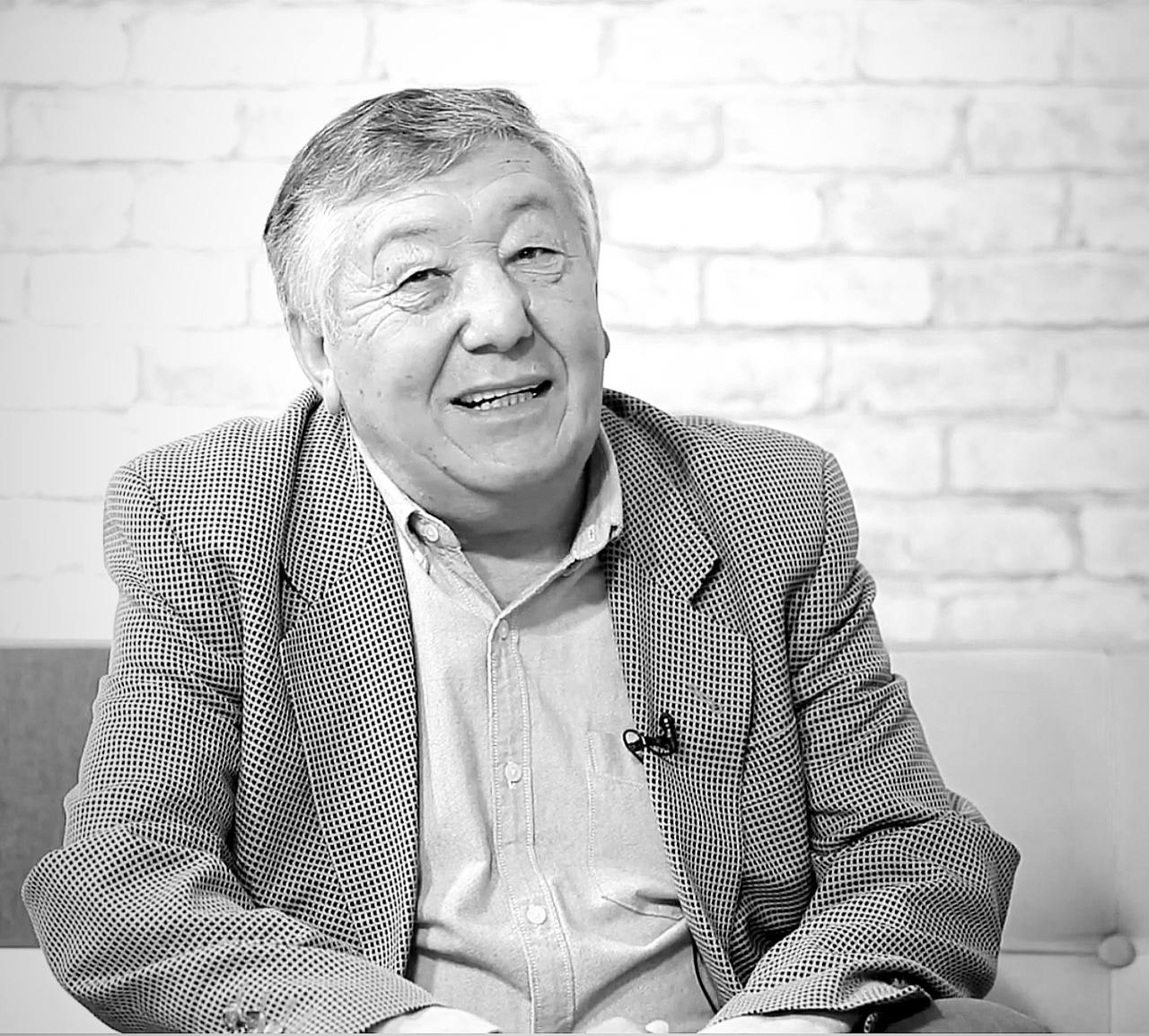 <p><b>Taniqli aktyor Husan Musaboyev 71 yoshda vafot etdi&nbsp;</b></p>