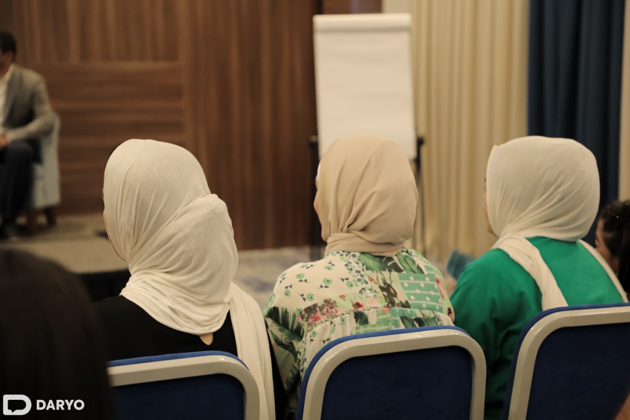 <p><b><strong>O‘zbekistonda ma’rifiy faoliyat, xususan, kurslar o‘tkazish tartibi belgilandi </strong></b></p>