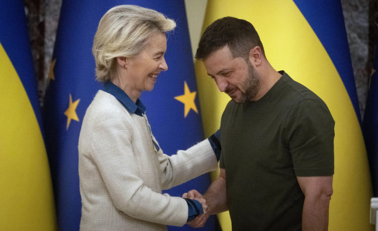 <p><b>Yevropa davlatlari Ukrainaga qo‘shin joylashtirish rejasi ustida yashirincha ishlamoqda — OAV </b></p>