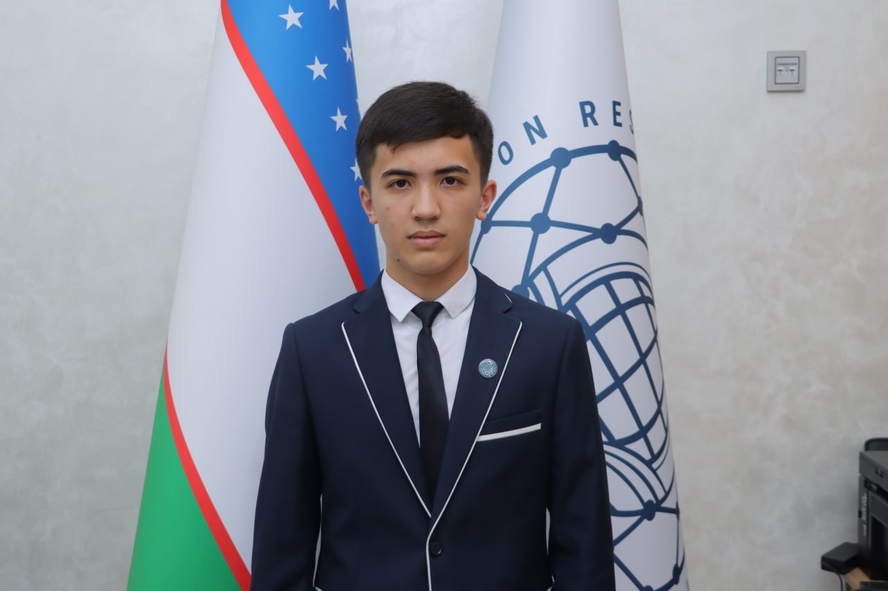 <p><b><strong>Grand 420 ming dollar: sirdaryolik o‘quvchi Chikago universitetiga 100 foizlik grant asosida qabul qilindi </strong></b></p>