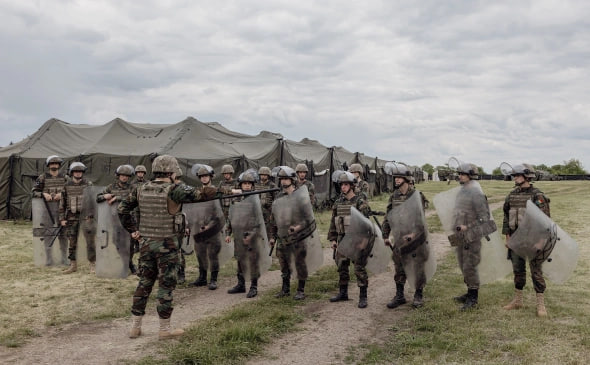 <p><b>Kreml Yevropaning Ukrainada qo&lsquo;shinlarini joylashtirish rejalaridan xavotir bildirdi&nbsp;</b></p>