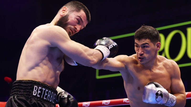 <p><b>Dmitriy Bivol Artur Beterbiyevni mag‘lub etib, mutlaq jahon chempioni unvoniga ega chiqdi</b></p>