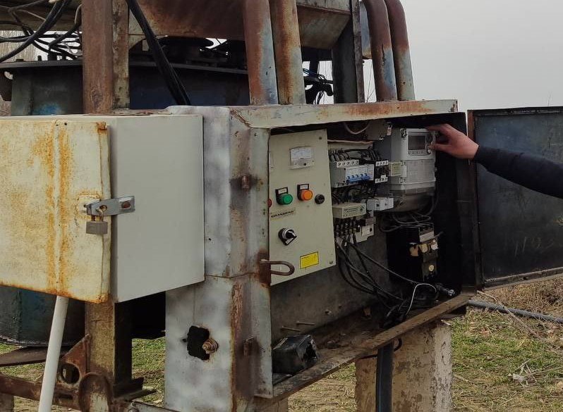 <p><b><strong>Qashqadaryoda fermer xo&lsquo;jaligi 223 mln so&lsquo;mlik elektrdan o&lsquo;g&lsquo;rincha foydalanib kelgani aniqlandi&nbsp;</strong></b></p>