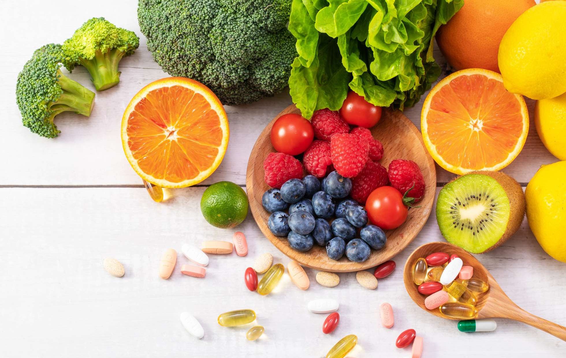 <p><b><strong>Nima uchun</strong></b> <b>bahorda</b> <b><strong>vitaminlar yordam bermaydi: immunitetni tabiiy oshirish sirlari</strong></b></p>