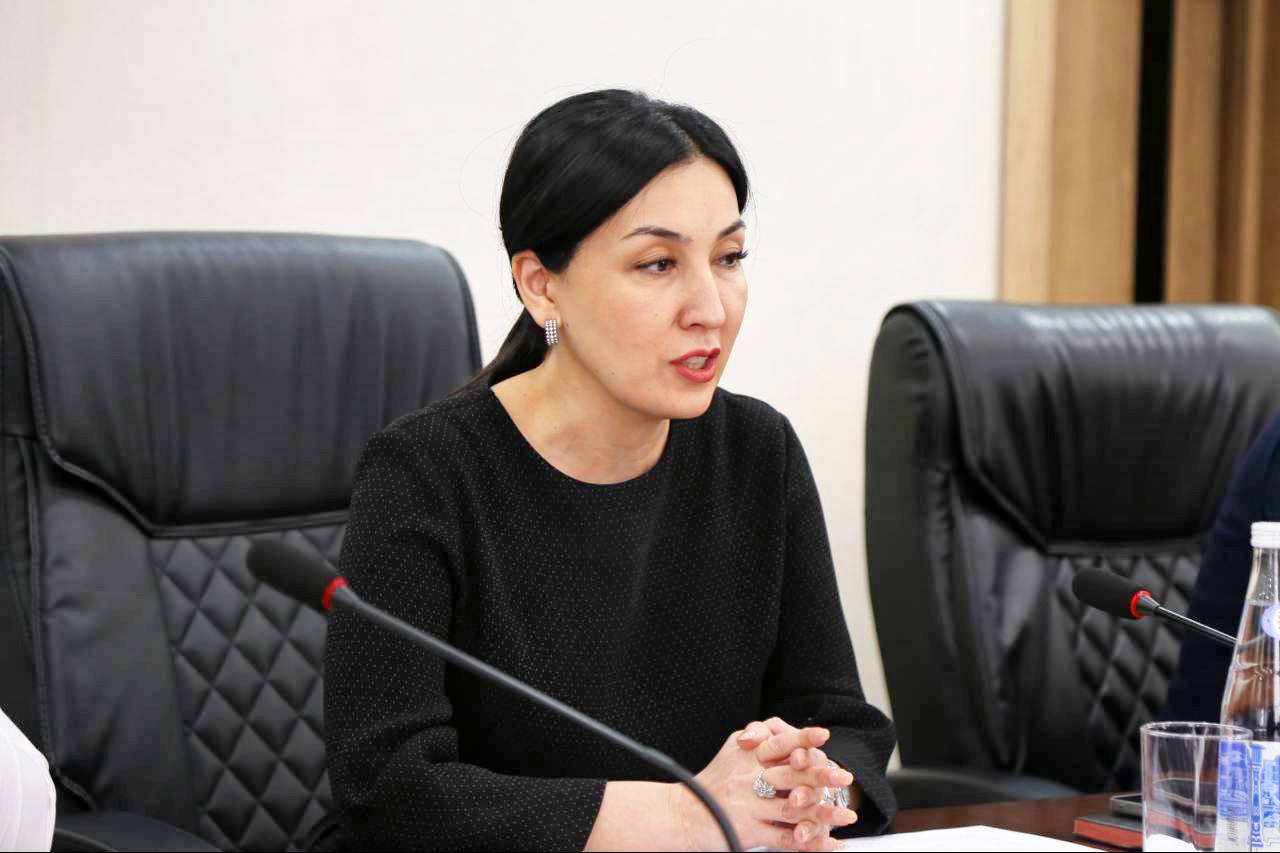 <p><b>Bolalar ombudsmani taqdimnomasi bilan 9 yoshli qizga shilqimlik qilgan erkakka chiqarilgan sud qaroriga protest kiritildi</b></p>