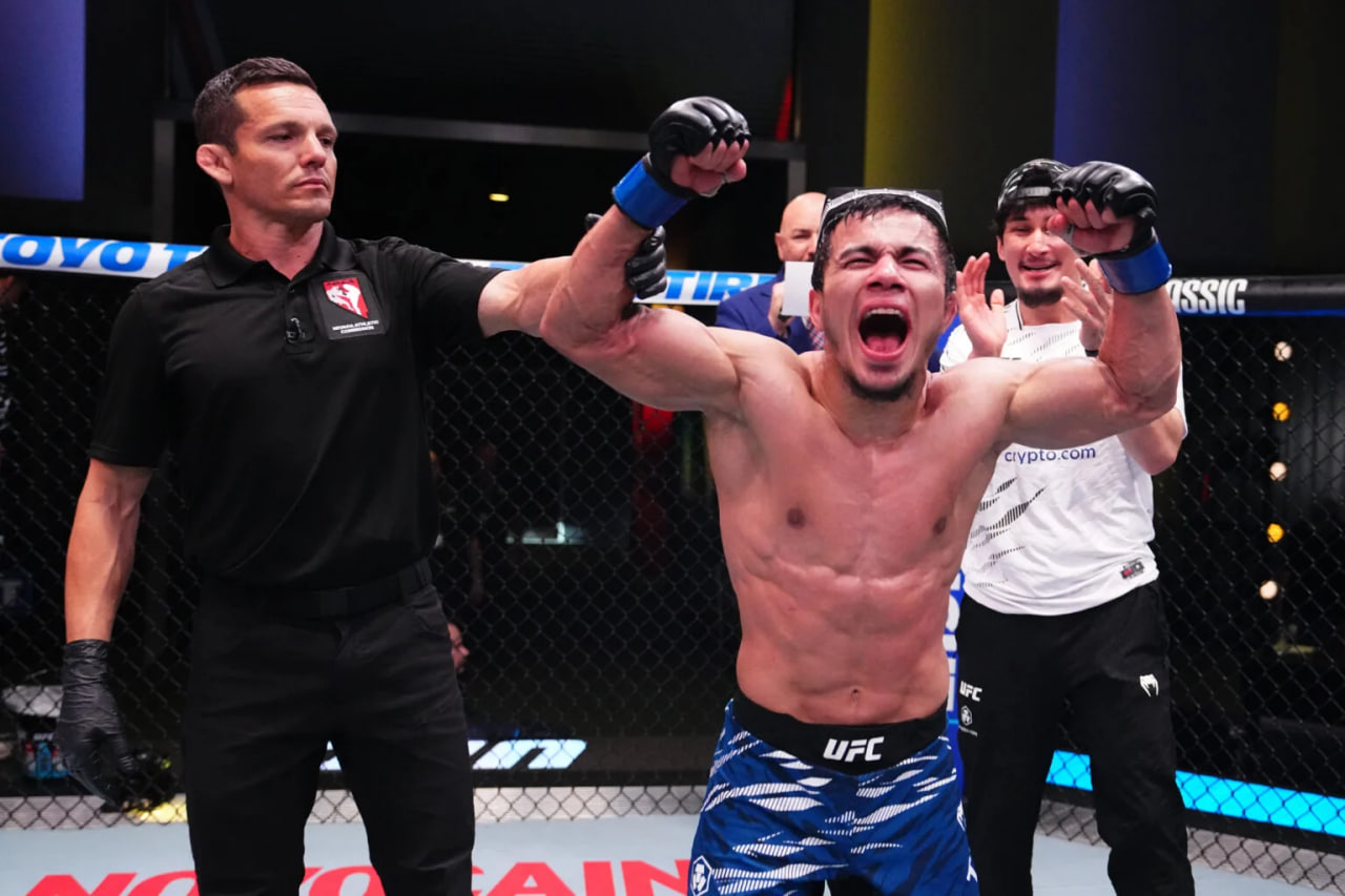 <p><b>UFC. Ramazonbek Temirov nega qozog‘istonlik jangchilarga qarshi oktagonga chiqmasligining sababini aytdi</b></p>
