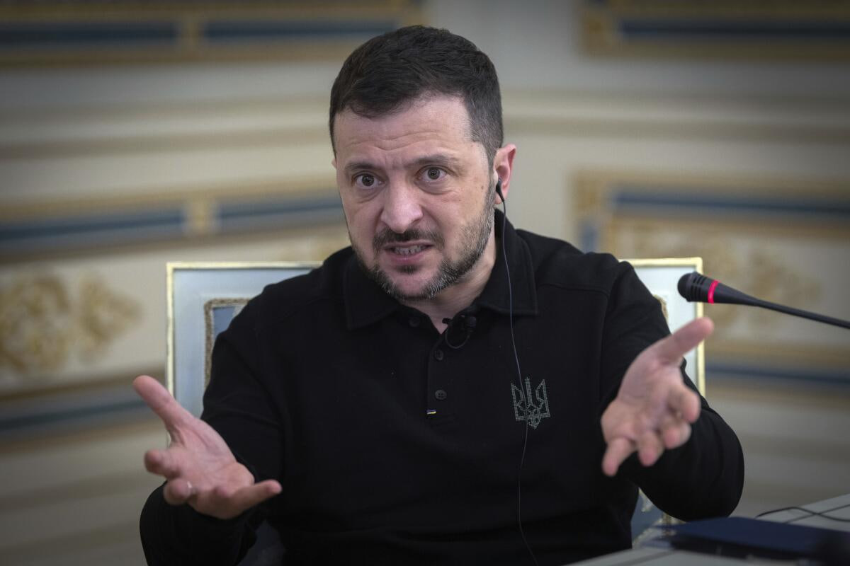 <p><b>Zelenskiy Rossiya qo‘shinlarining “rejasi” haqida gapirdi</b></p>