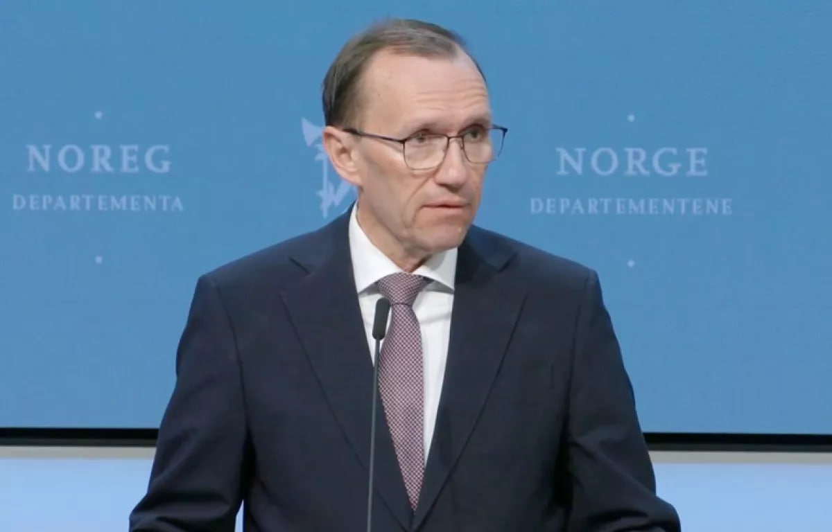 <p><b><strong>Norvegiya TIV: Ukrainadagi Yevropa tinchlikparvar kuchlari betaraf kuch bo&lsquo;la olmaydi</strong></b></p>