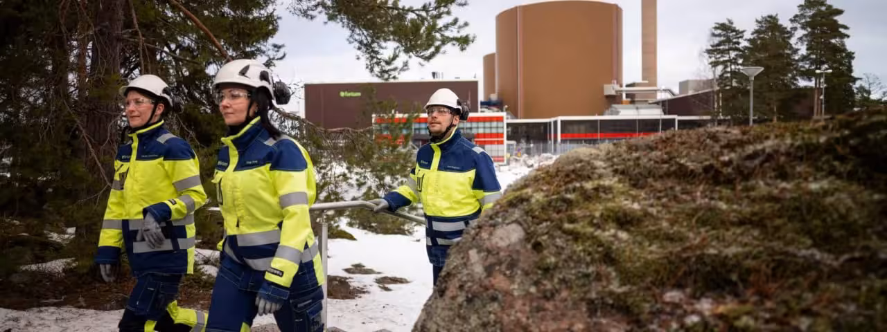 <p><b>Finlyandiyada elektr energiyasi arzonligi sababli yangi AES qurilishi to‘xtatildi</b></p>