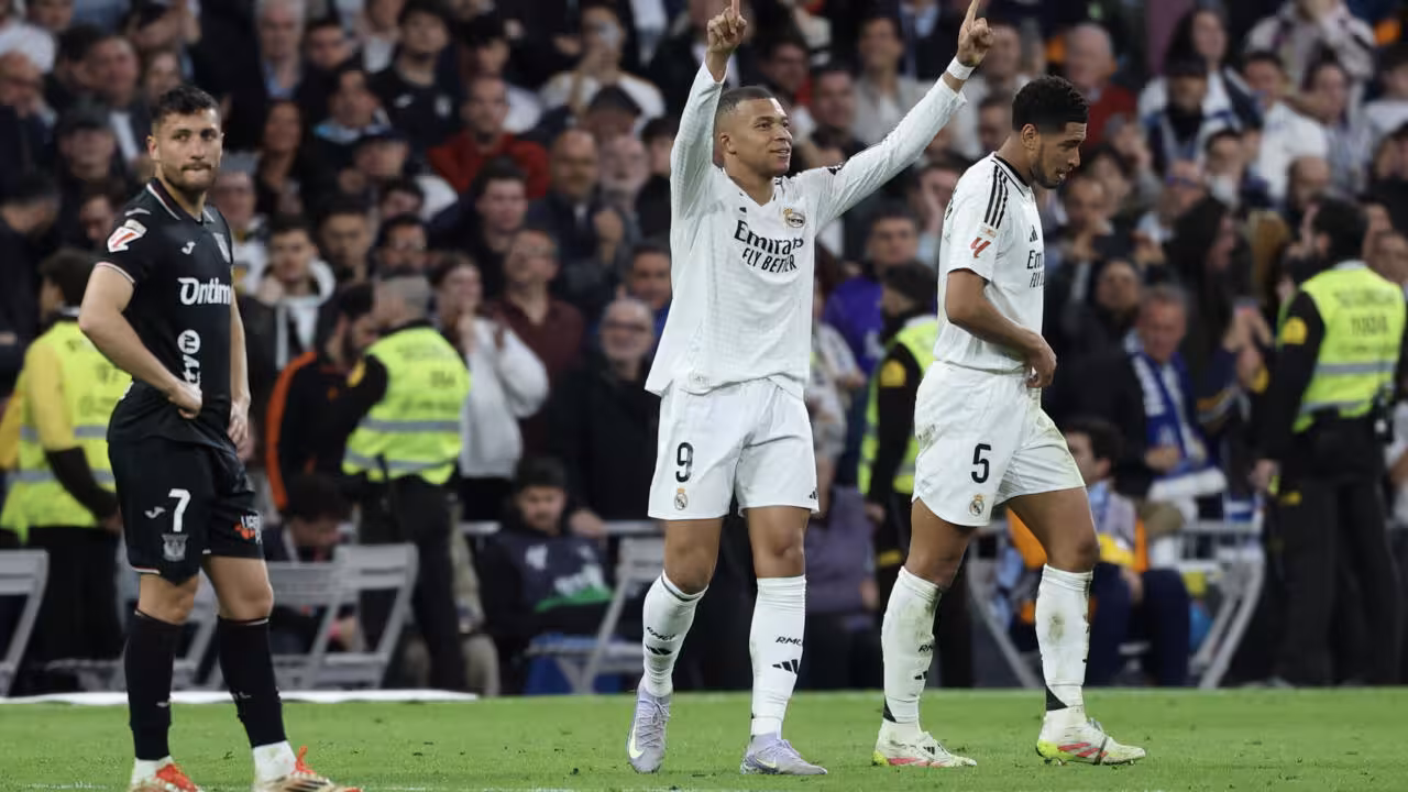 <p><b>Kilian Mbappe Ronalduning natijasini takrorladi</b></p>