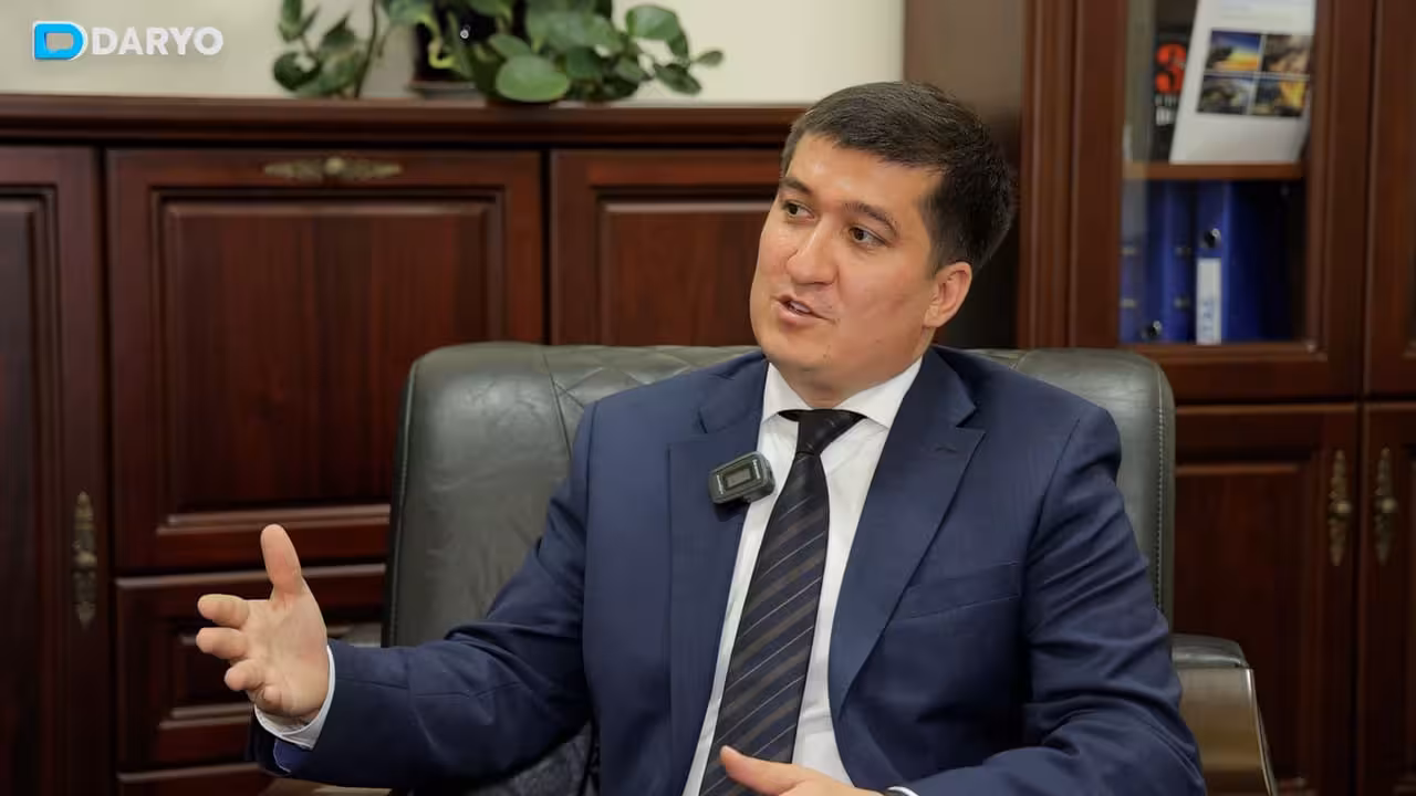 <p><strong>&ldquo;Har bir muammo yangi imkoniyat yaratadi&rdquo; &mdash; Azizbek Urunov AQSH yangi bojlarining O&lsquo;zbekistonga ta&rsquo;siri haqida</strong><b>&nbsp;</b></p>