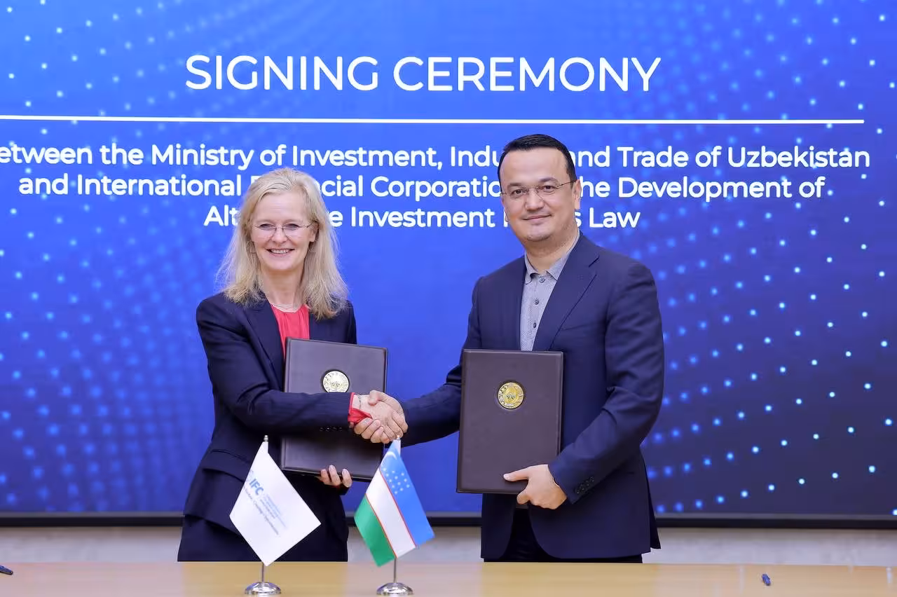 Uzbekistan, IFC sign agreement to boost alternative investments and economic reform 
