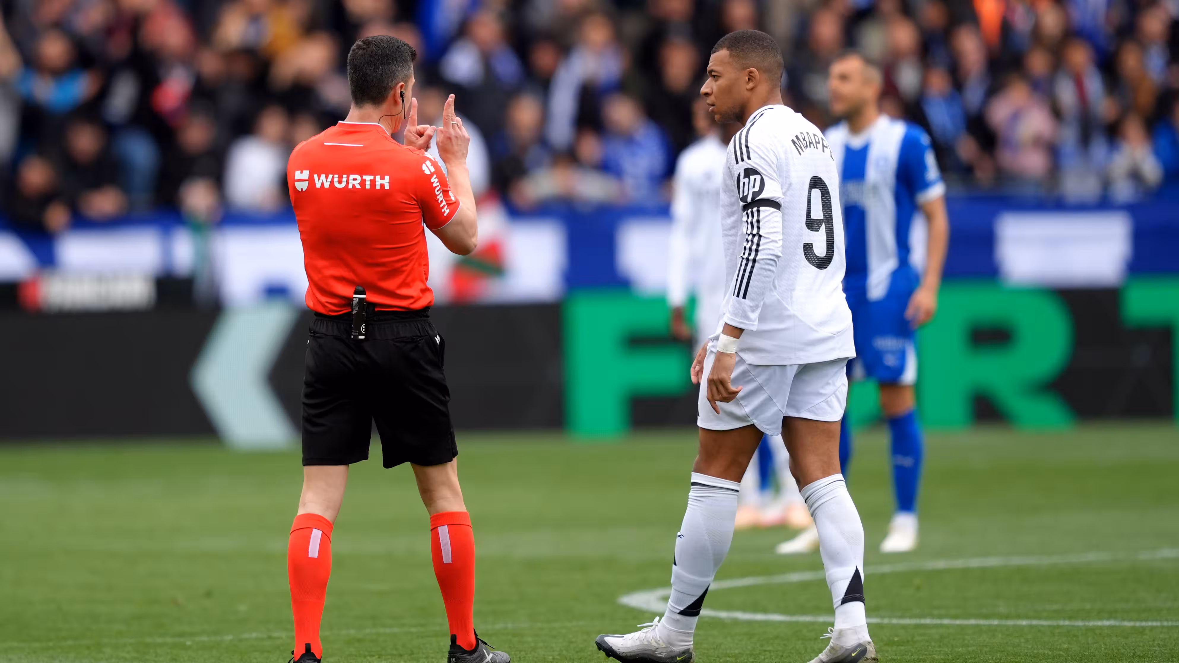 <p><b>Mbappe “El-Klasiko”ni o‘tkazib yuborishi mumkinmi? </b></p>