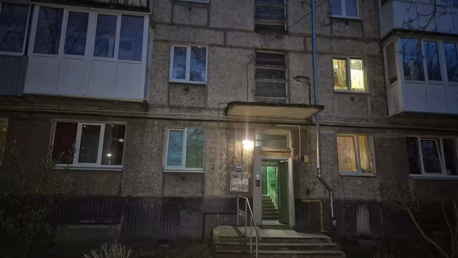 В съемной квартире в России обнаружены тела четырех узбекистанцев 