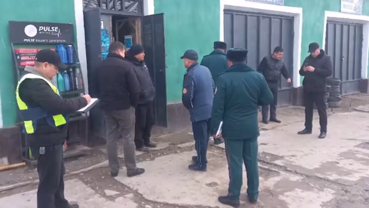 <p><b><strong>Sirdaryoda bir necha bor jinoyat sodir etgan jinoiy guruh qo‘lga olindi (video)</strong></b></p>