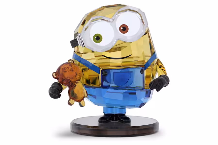 <p><b>Swarovski brendi &ldquo;Yaxshi bo&lsquo;lish osonmi?&rdquo; multfilmining 15 yilligiga minionlarning kristallardan yasalgan haykalchasini taqdim etdi</b></p>