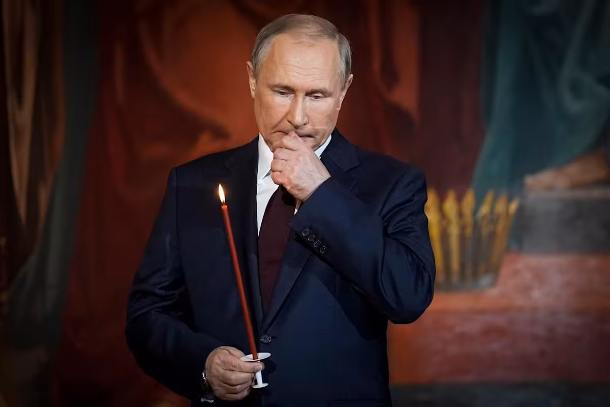 <p><b><strong>Putin Ukrainadagi urushni hozirgi front chizig‘ida to‘xtatishni taklif qildi — FT</strong></b></p>