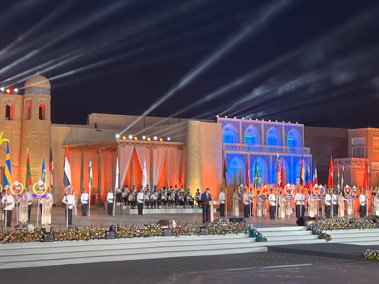 <p><b><strong>Prezident IV Xalqaro baxshichilik sanʼati festivali ishtirokchilariga tabrik yo&lsquo;lladi</strong></b></p>