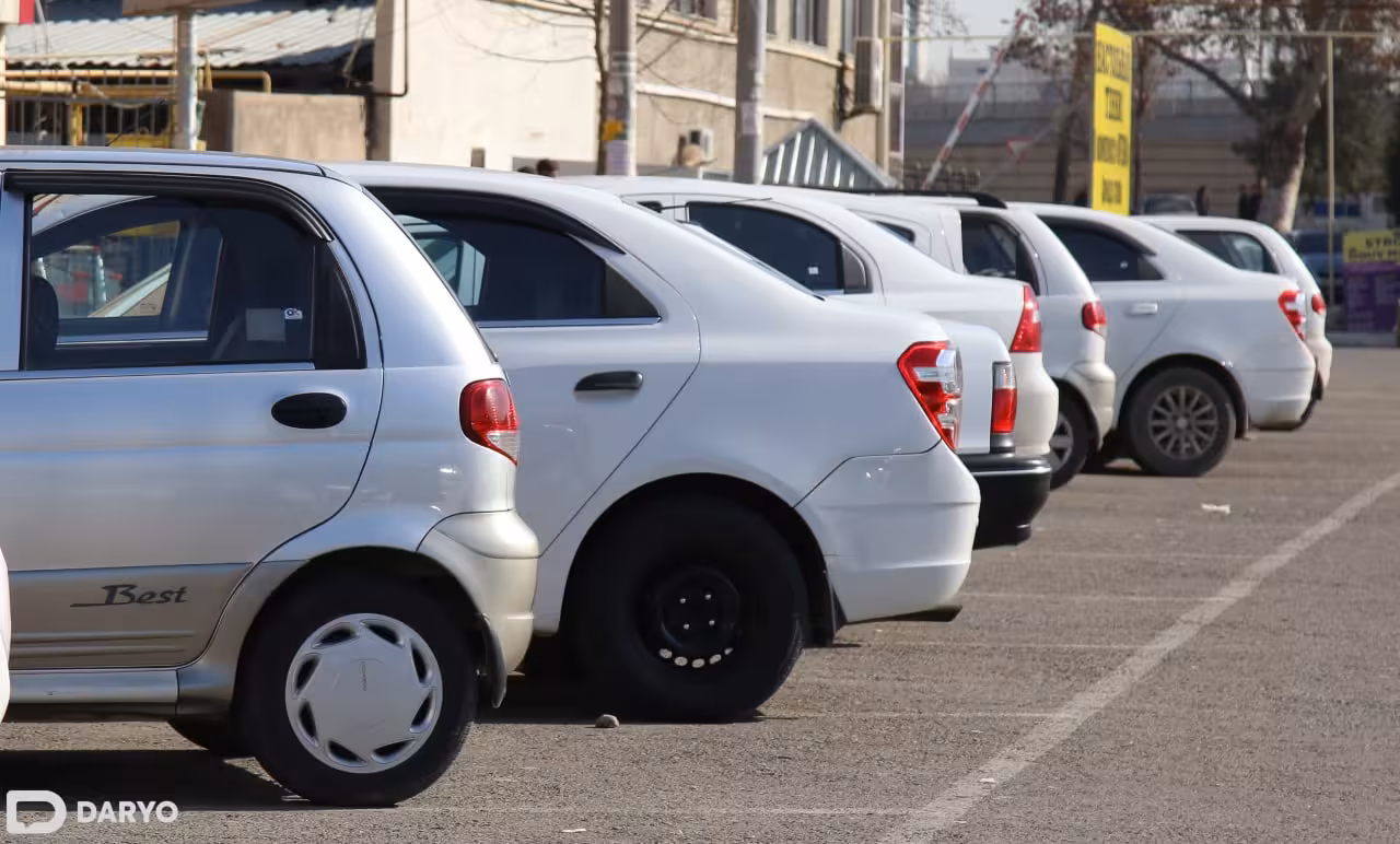 <p>Uzbekistan&rsquo;s vehicle sales slip 3% in March as foreign cars and used EVs rise<b>&nbsp;</b></p>