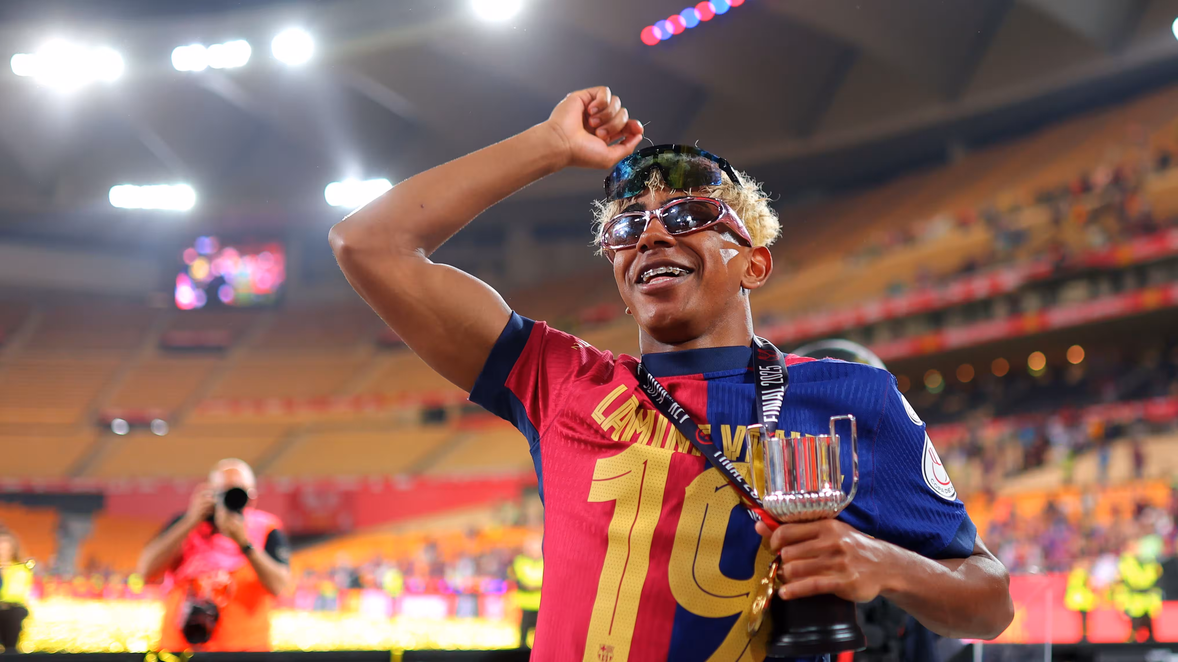 Yamal &mdash; kosmos! U allaqchon Ronaldu va Messini ortda qoldirdi&nbsp;