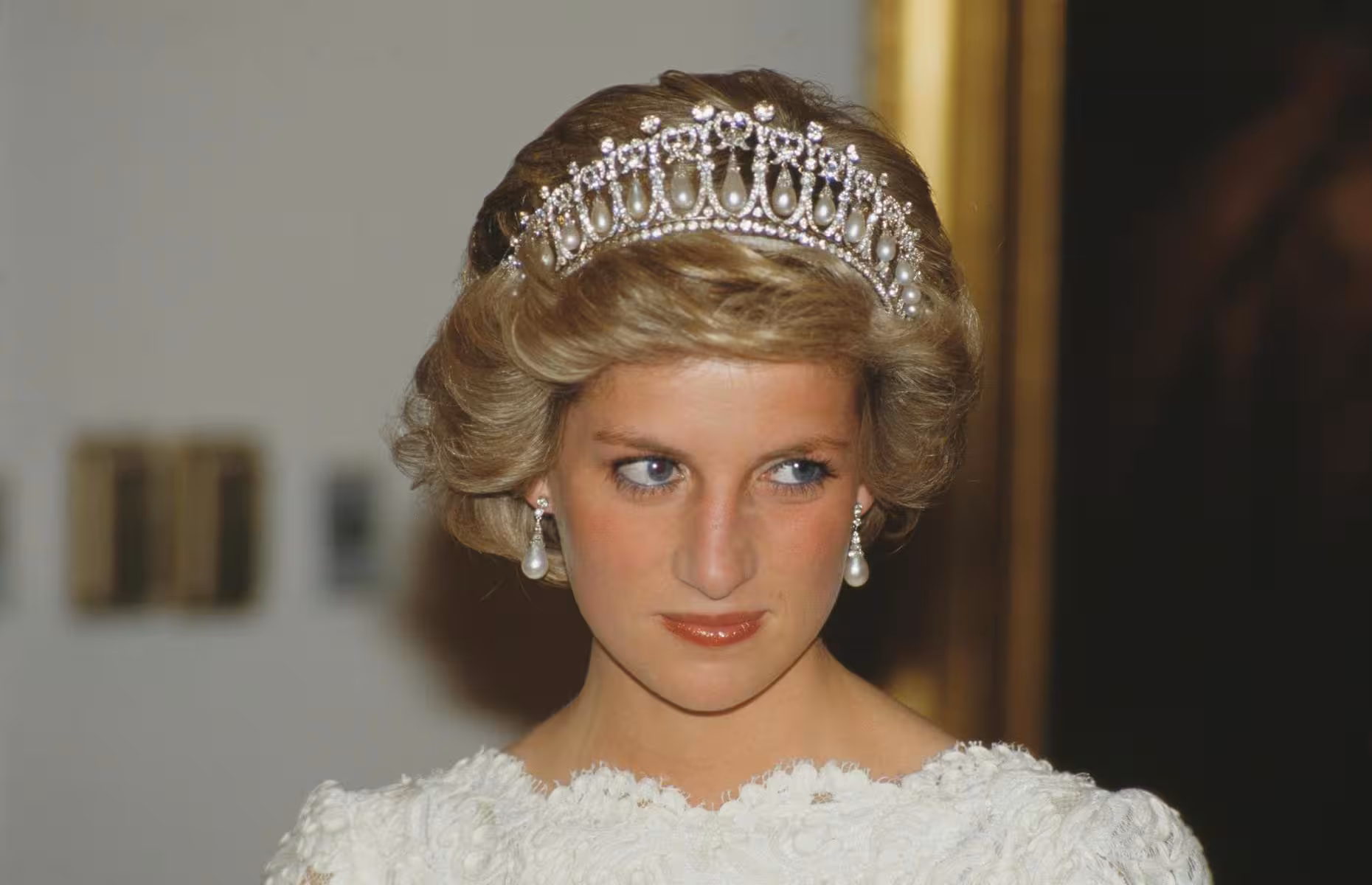 <p><b>“Rashk aqldan ustunlik qilgan”. So‘nggi kunlarida malika Diana atrofida nega paparatssi ko‘p bo‘lgan?</b></p>