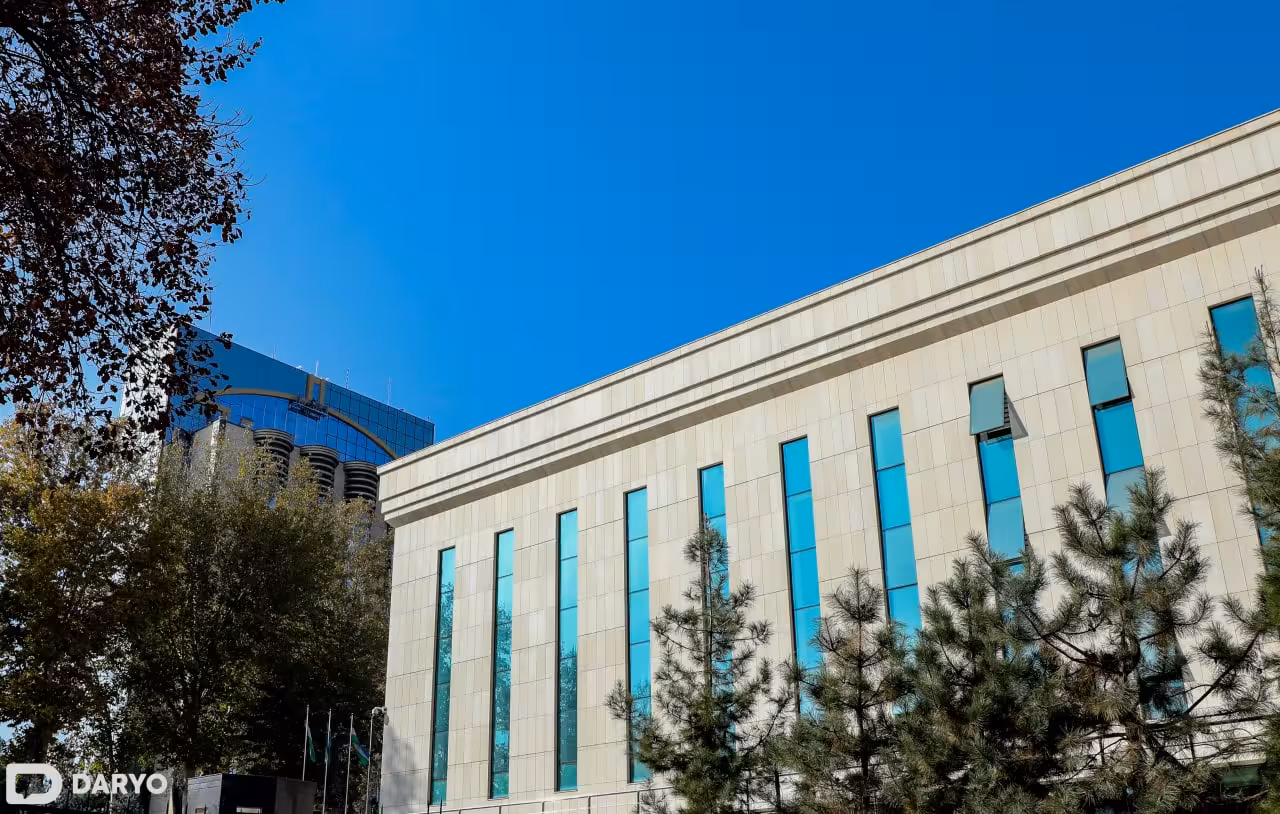 <p><b>Markaziy bank bir oyda 6 ta bankni jarimaga tortdi</b></p>