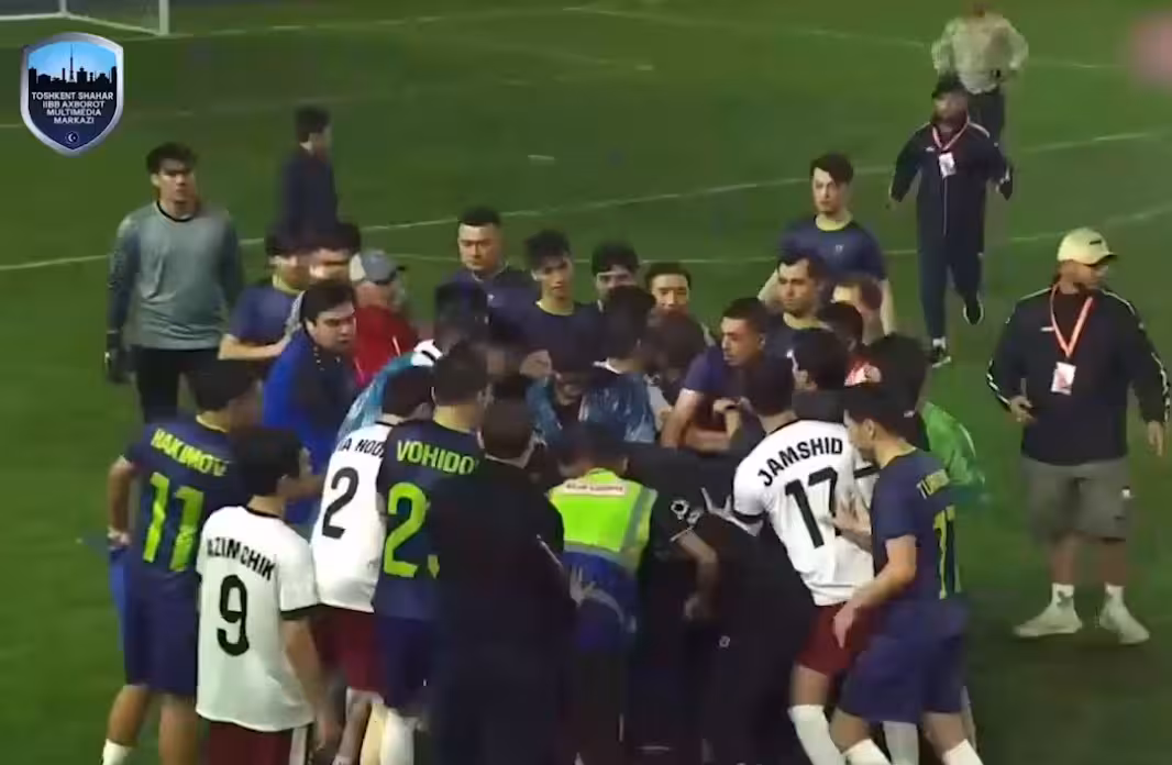 <p><b>10 sutka qamoq va jarima. Toshkentdagi futbolda janjal uyushtirganlar jazolandi</b></p>