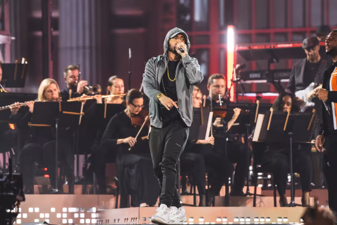 <p><b><strong>Eminem Meta’ni sudga berdi va kompaniyadan 109 mln dollar talab qilmoqda</strong></b></p>