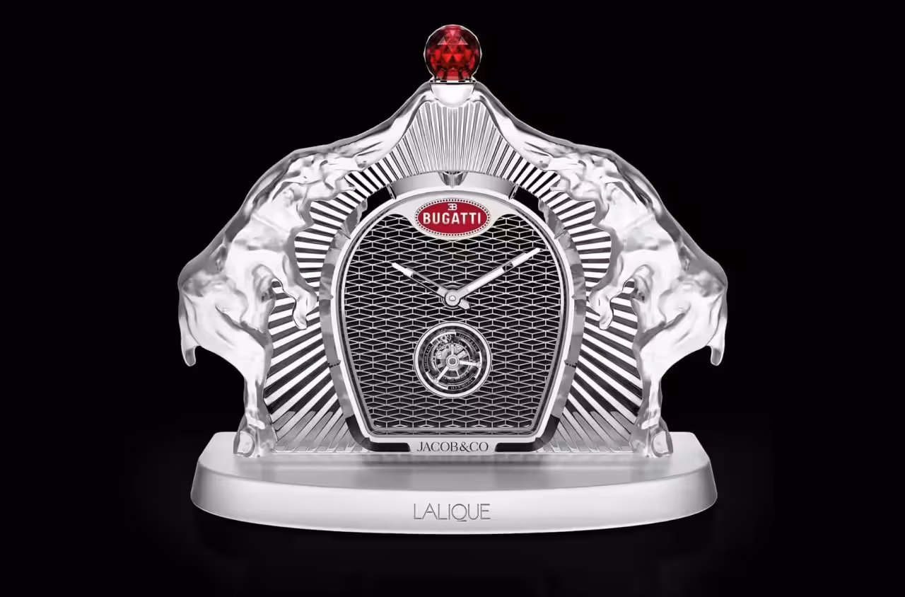 <p><b>Bugatti 240 ming dollarlik Calandre nomli stol soati ishlab chiqardi </b></p>
