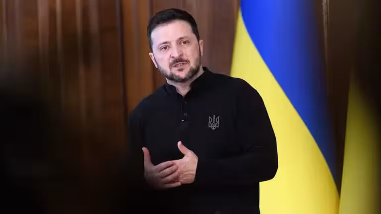 <p><b><strong>“Rossiya Odessani egallash va Moldova hamda Ruminiya chegarasiga yetib borishni xohlayapti” — Zelenskiy </strong></b></p>