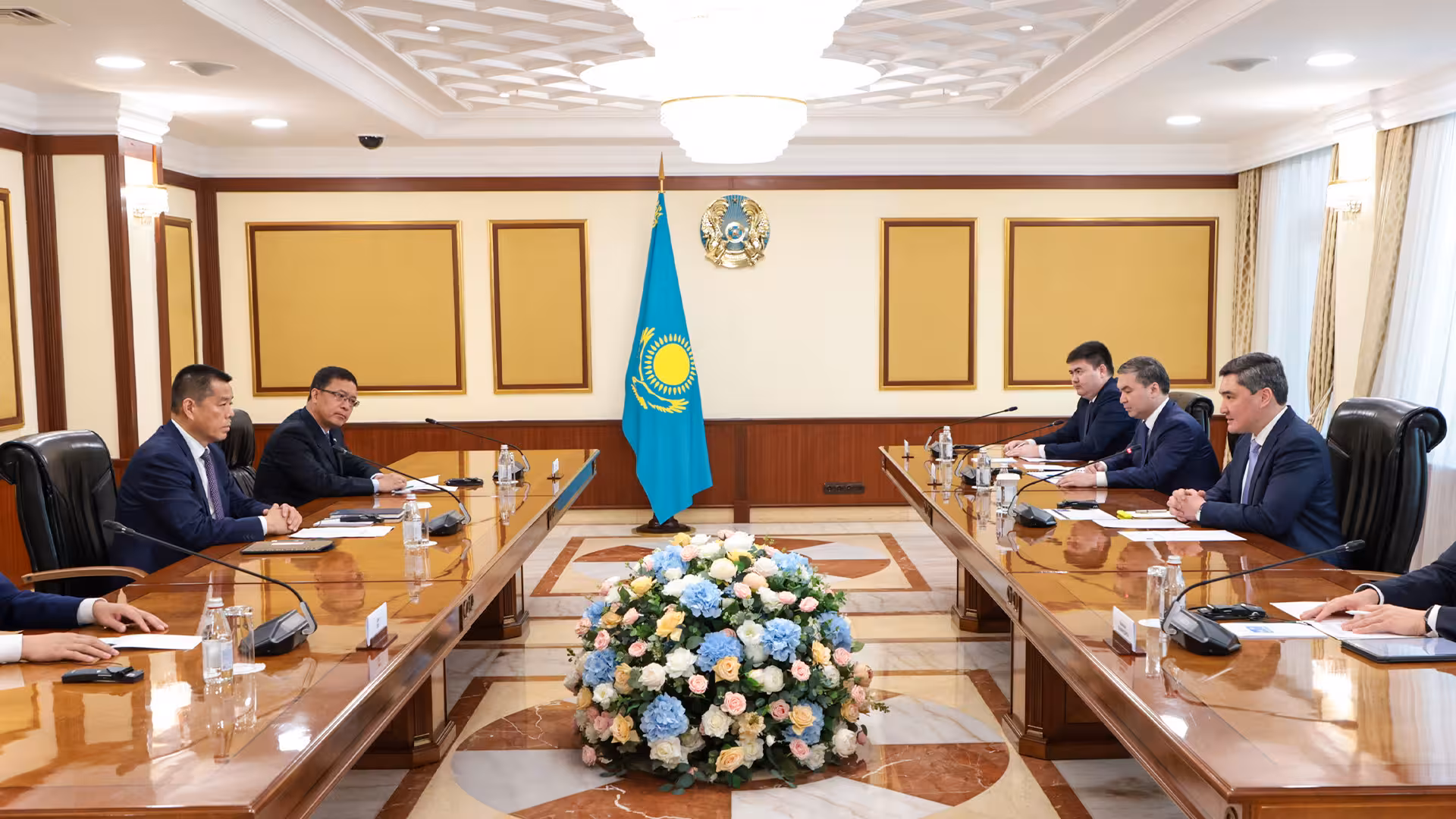<p>Kazakhstan, China discuss building coal gasification plant to create 1,500 jobs</p>