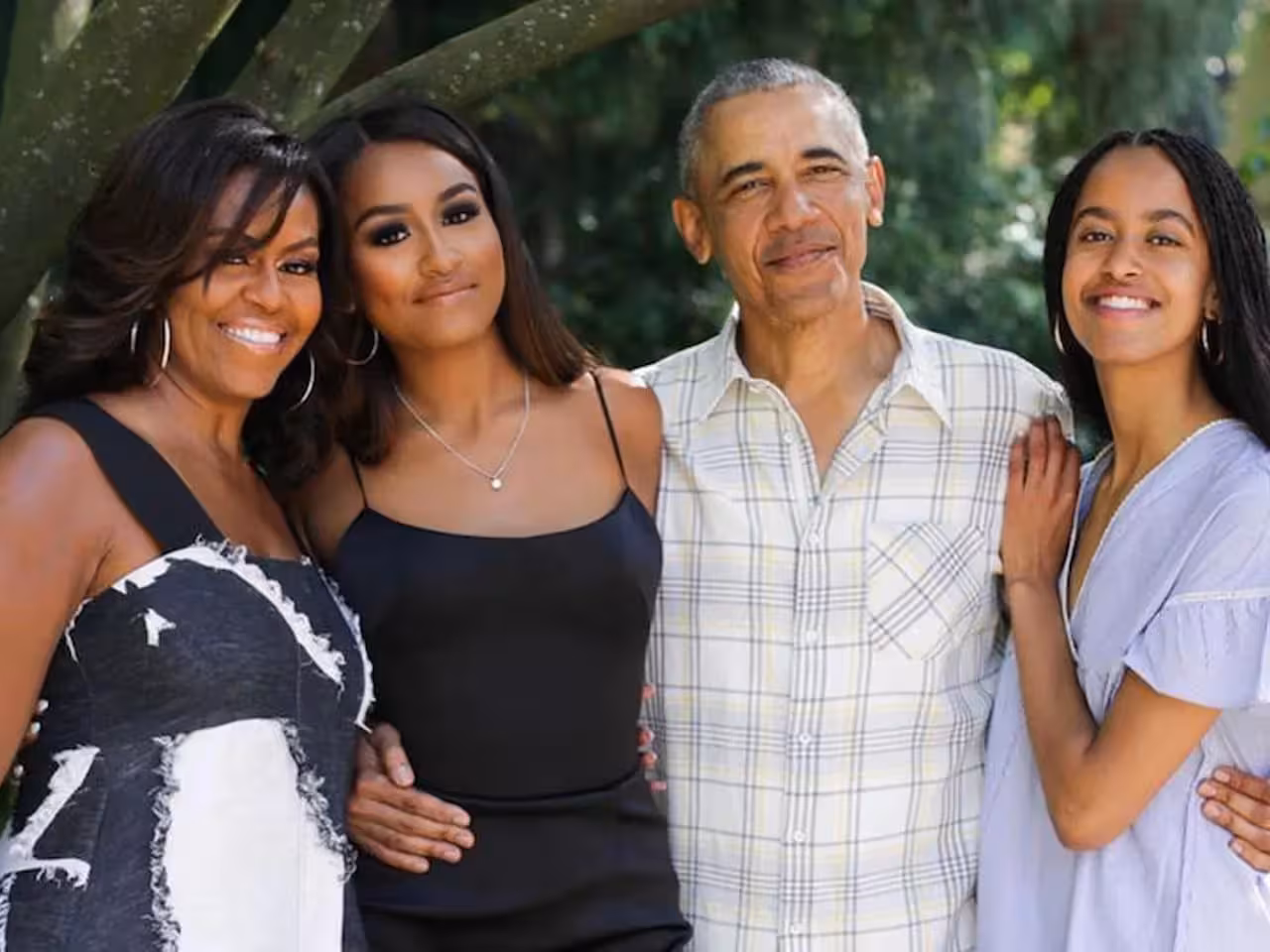<p><b>“Yaxshiyam o‘g‘lim yo‘q”. AQSHning sobiq birinchi xonimi Mishel Obama qizlarning onasi bo‘lish qanday tuyg‘u ekani haqida</b></p>