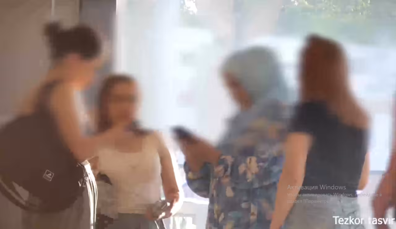 <p><b><strong>Toshkentda moddiy qiyinchilikda qolgan</strong> <strong>qizlarni Tailandga fohishalikka jo‘natayotgan ayol ushlandi </strong></b></p>