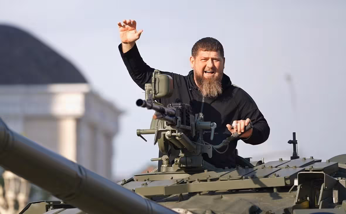 <p><b>Ramzan Qodirov urushga qancha harbiy yuborganini ochiqladi</b></p>