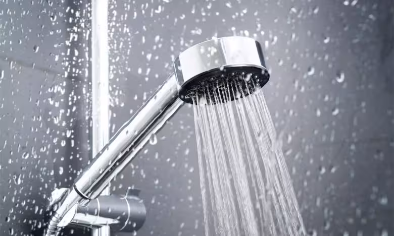 «Многие потребители не думают платить за горячую воду, пока не получат повестку в суд» — Севара Пардаева