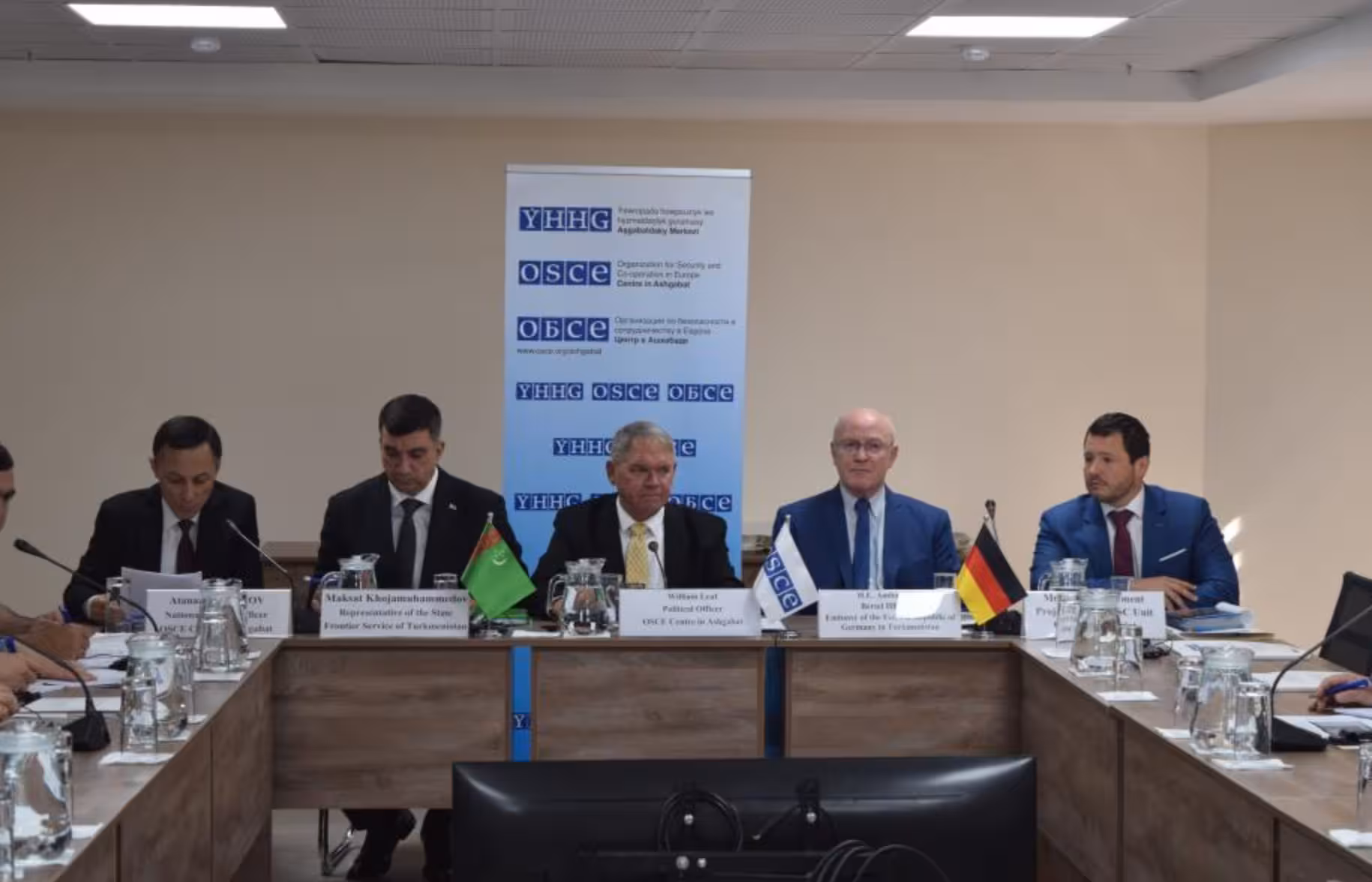 <p>Turkmenistan enhances border security with OSCE training on illicit arms control<b> </b></p>