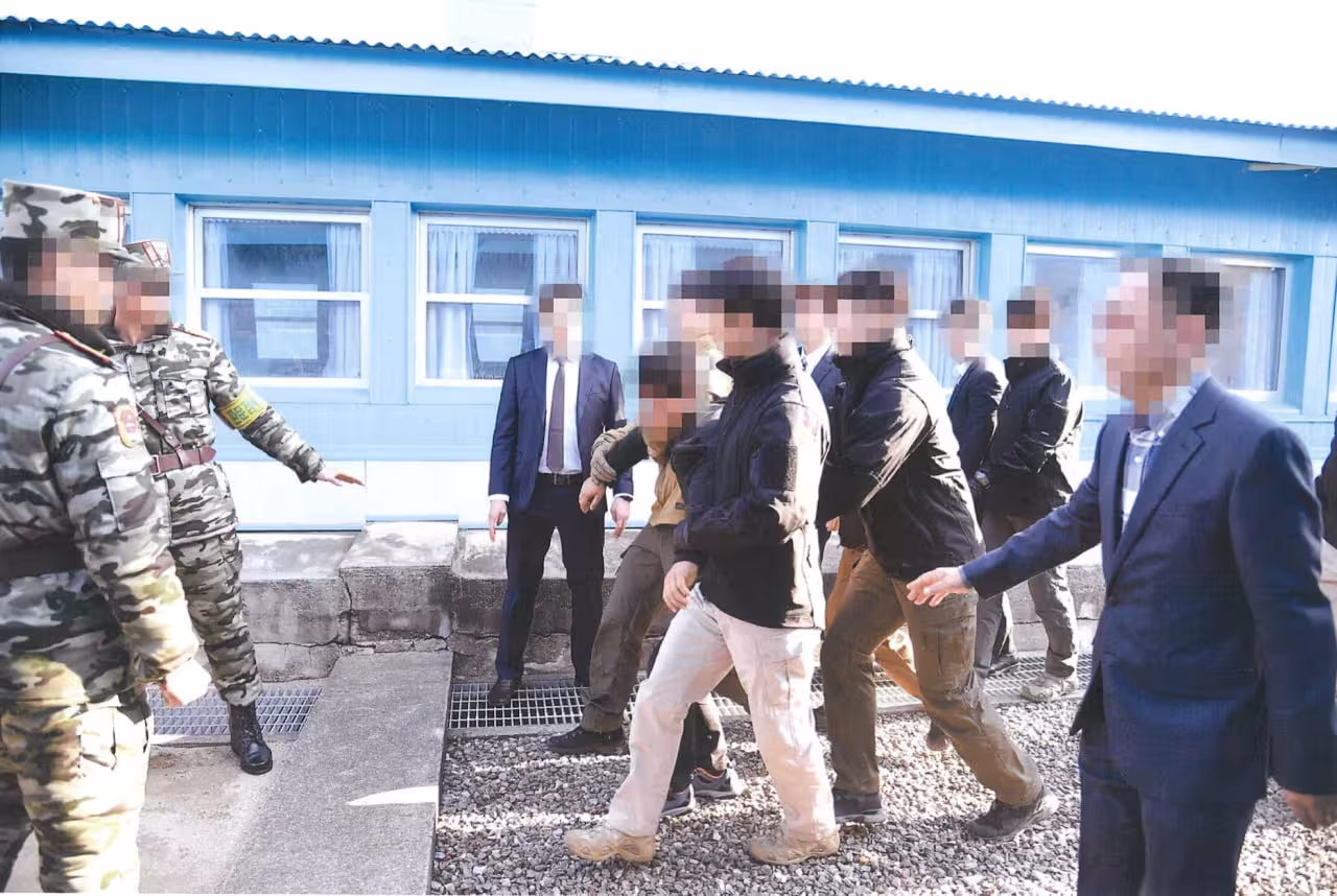 <p><b><strong>Janubiy Koreya 6 nafar shimoliy koreyalikni vataniga qaytarib yubordi</strong></b></p>