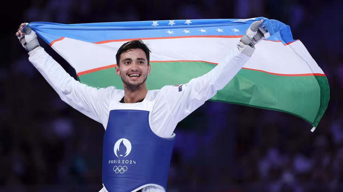 <p><b>Ulug&lsquo;bek Rashitov antidoping qoidalarini buzganlikda ayblanib, ikki yilga diskvalifikatsiya qilindi</b></p>
