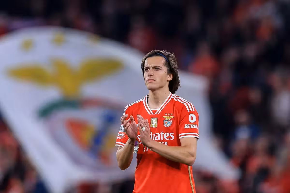 <p><b>“Real” ispaniyalik futbolchi bo‘yicha “Benfika” bilan kelishuvga erishdi — Romano</b></p>